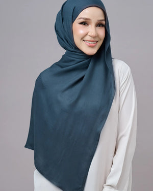Baesic Modal Shawl in Emerald
