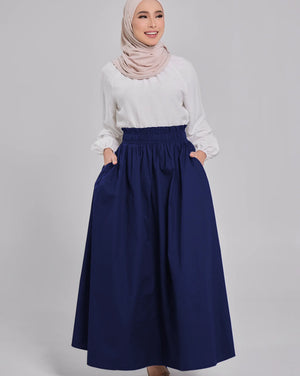 Lily Cotton Poplin Skirt in Navy