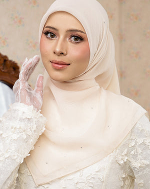 Sofia Bawal Swarovski in Pastel Nude