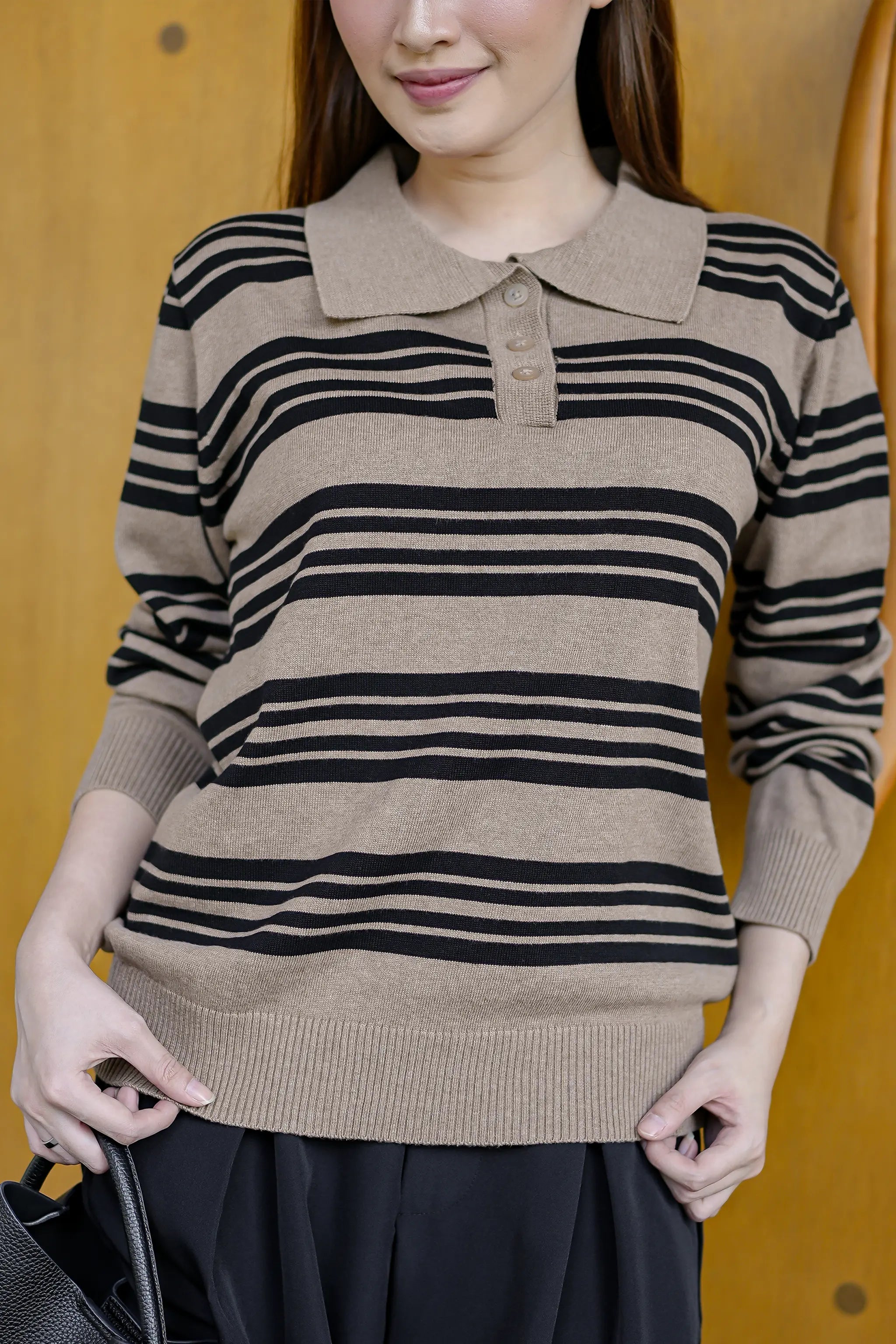 Avery Striped Sweatshirt in Khaki