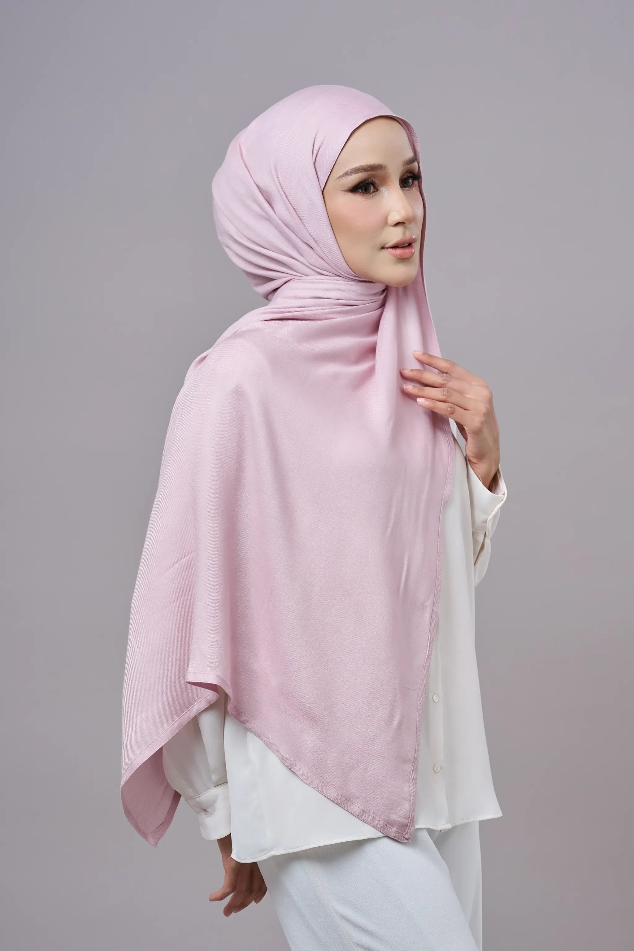 Baesic Modal Shawl in Dainty Pink