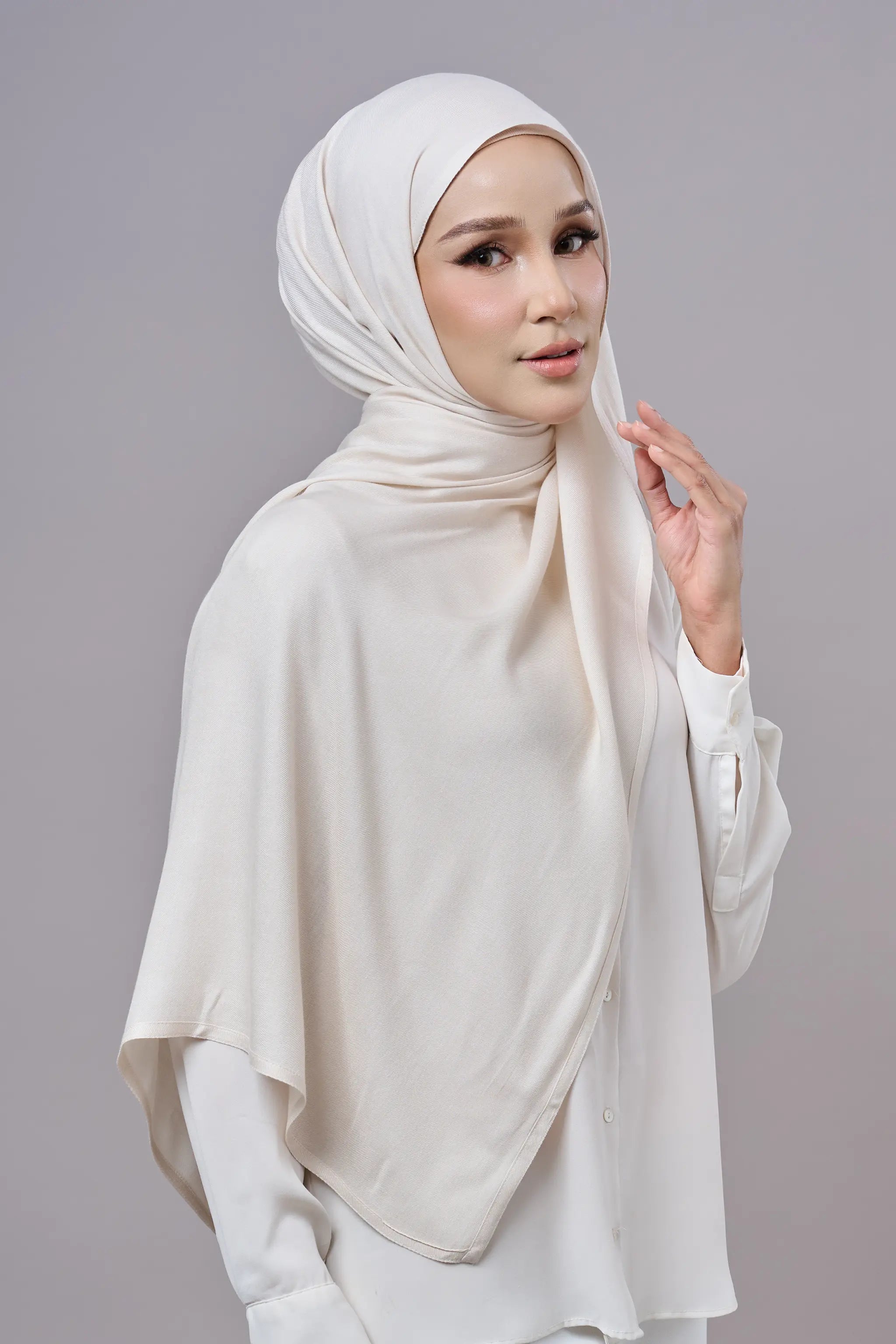 Baesic Modal Shawl in Pearl