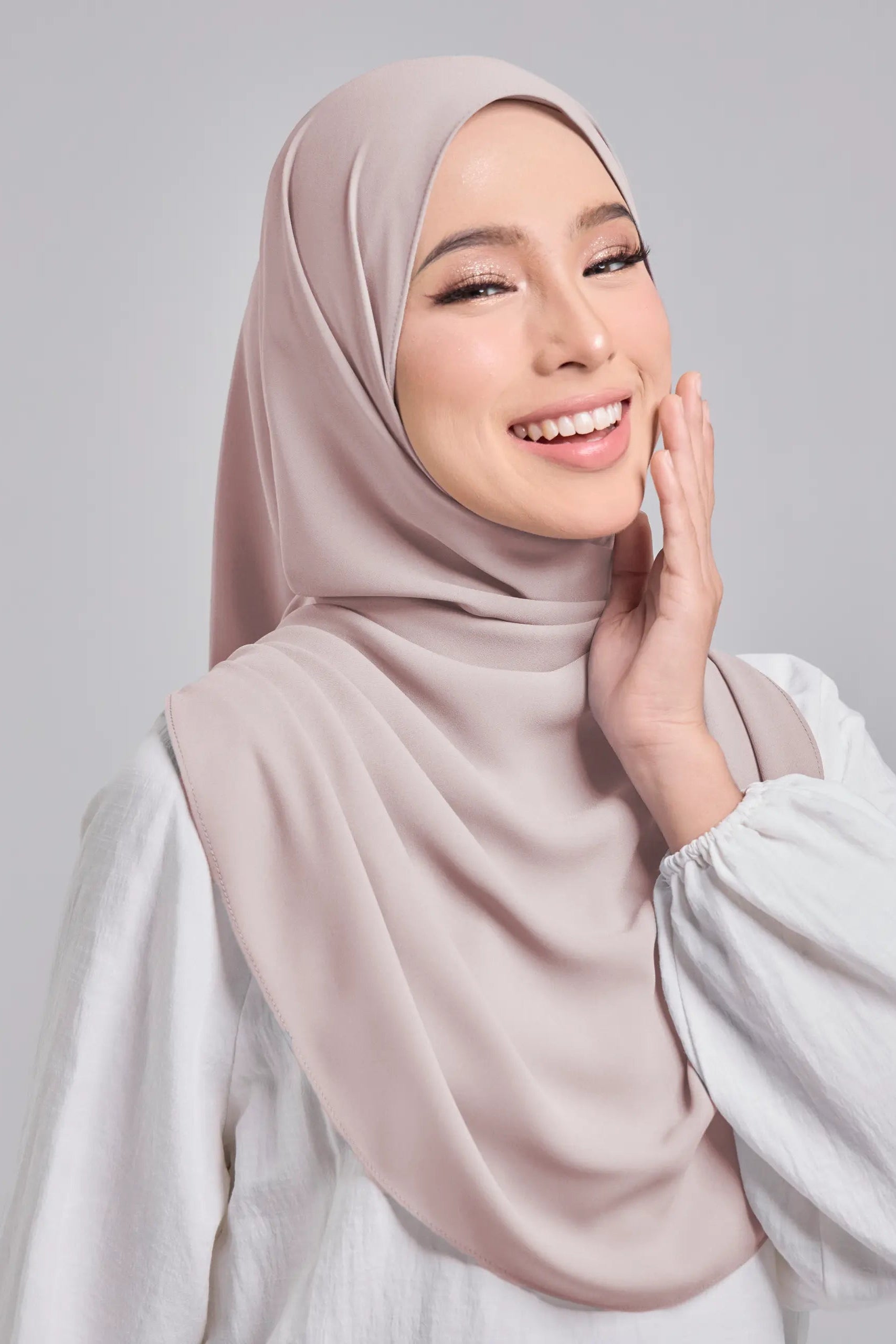 Baesic Premium Chiffon Shawl in Apricot Pink
