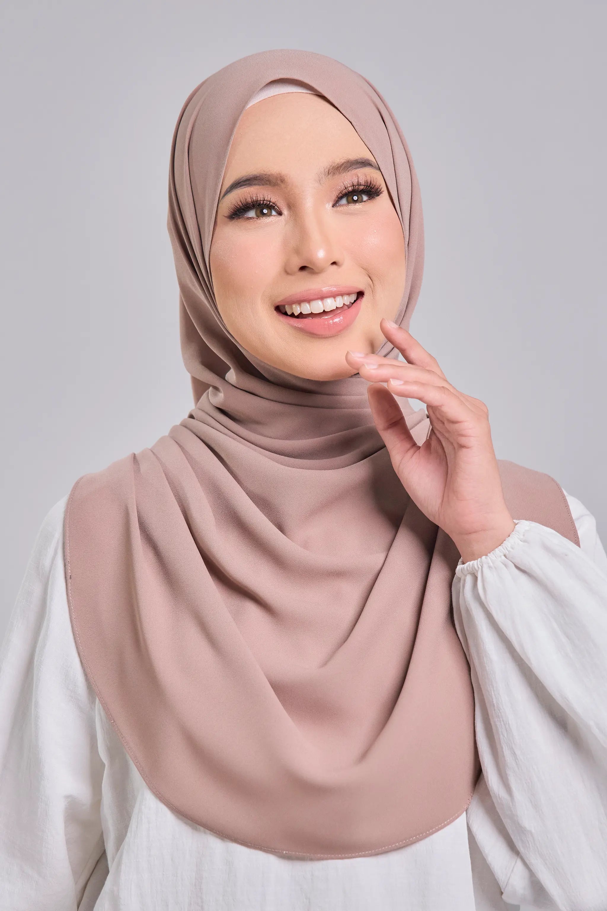 Clara Ezy Instant in Fawn