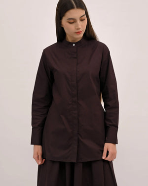 Signature Cotton Poplin Shirt with Mandarin Collar in Cacao