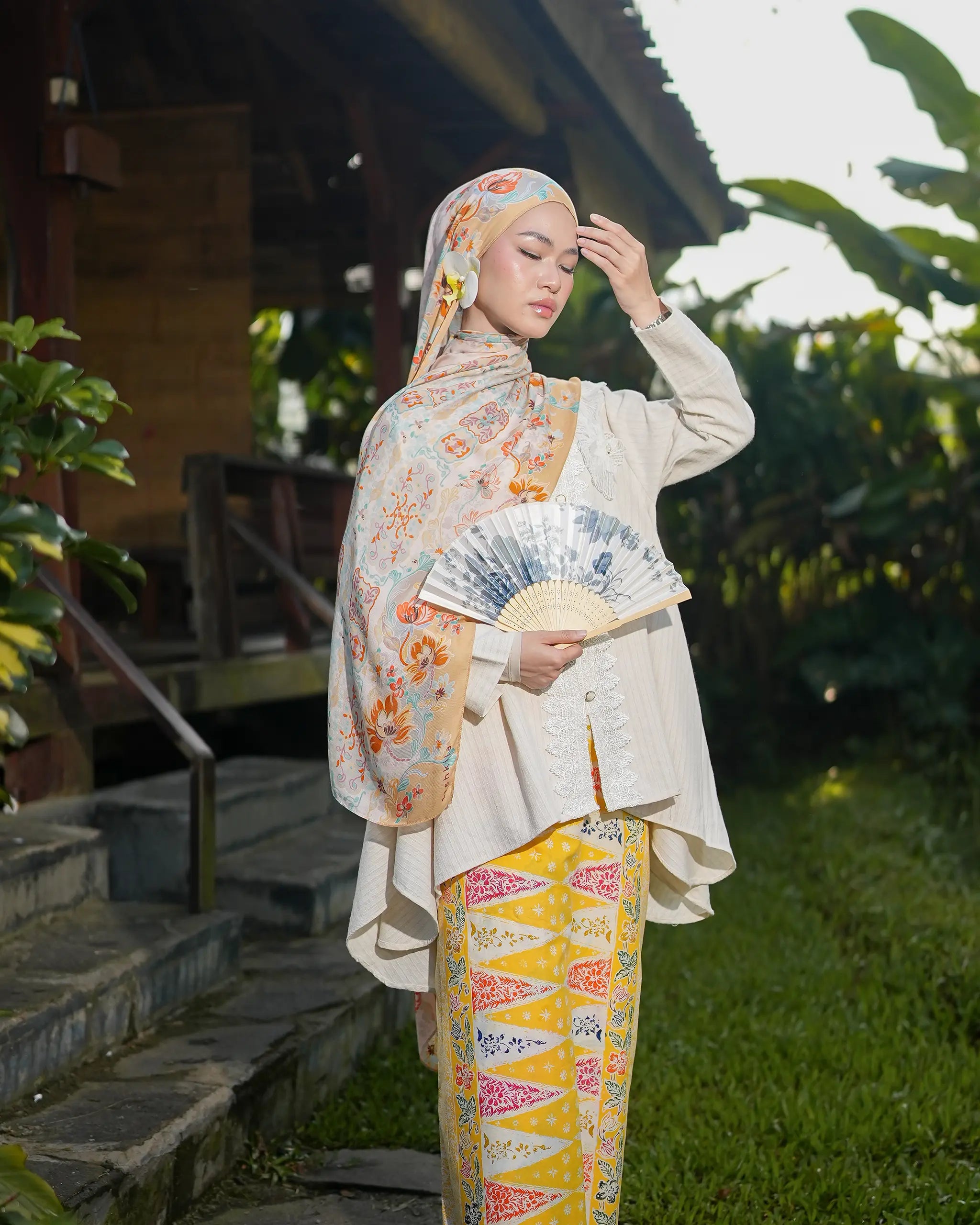 Warkah Kayangan in Daulat