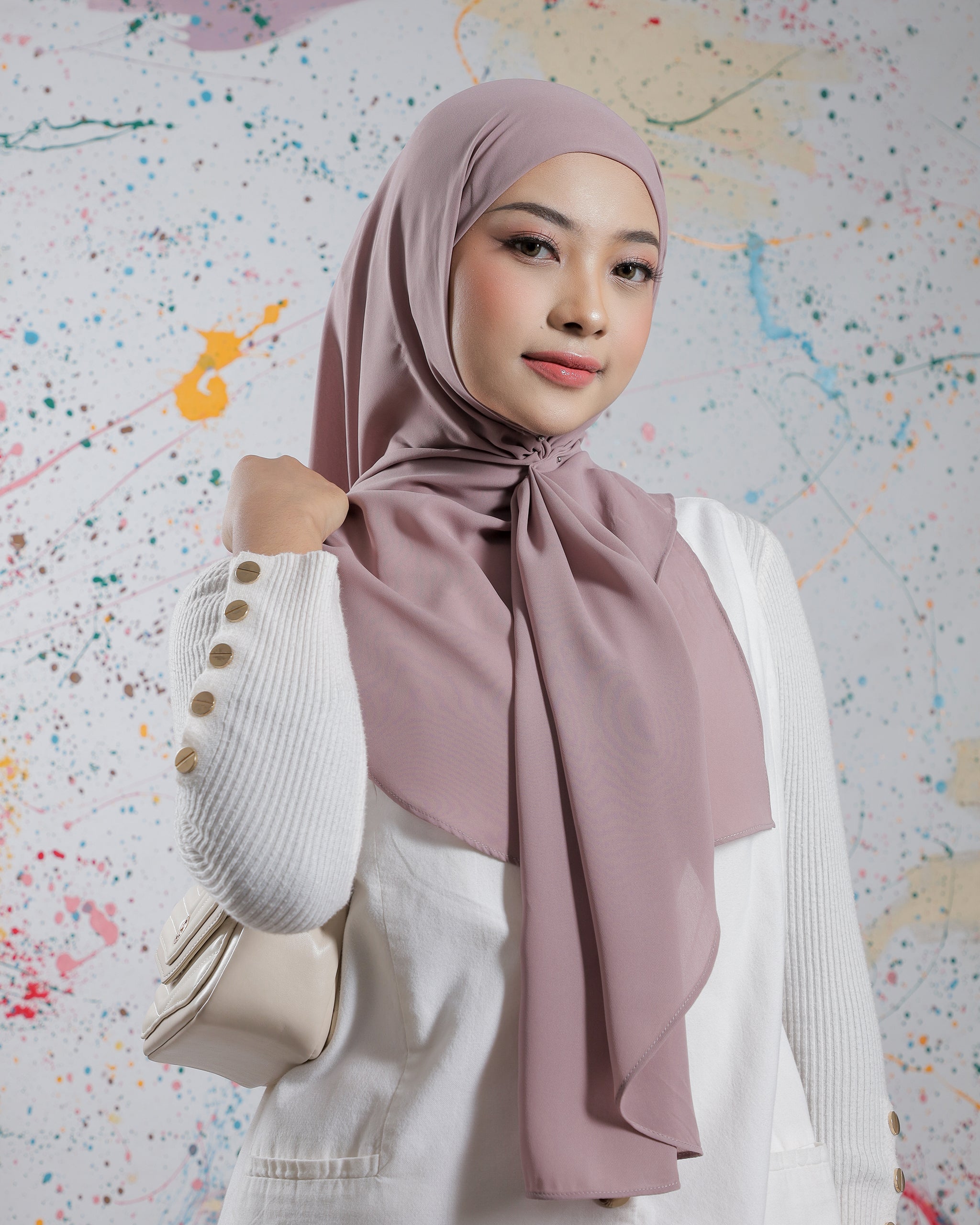 Inara Ezy in Dusty Purple