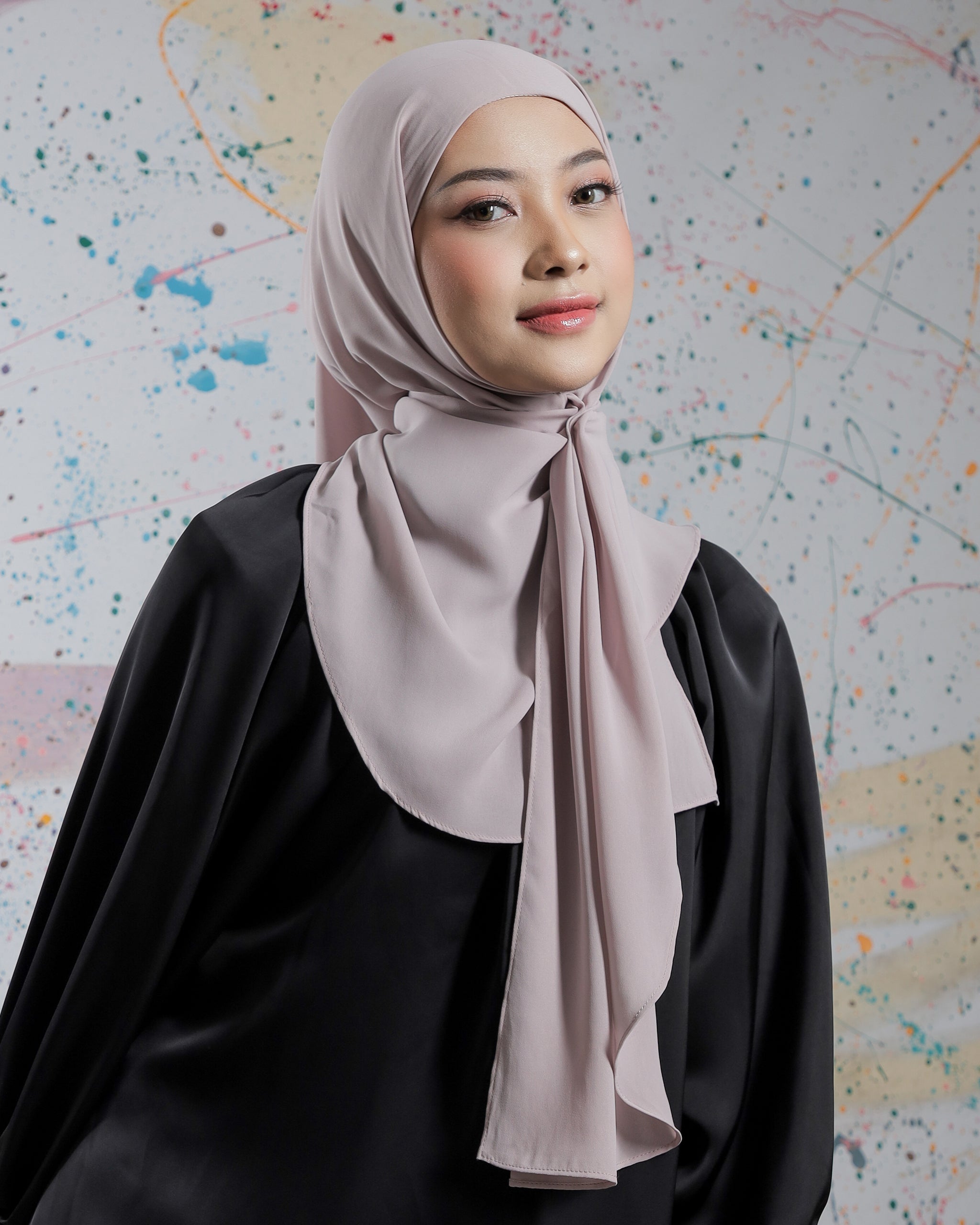 Inara Ezy in Smokey Taupe
