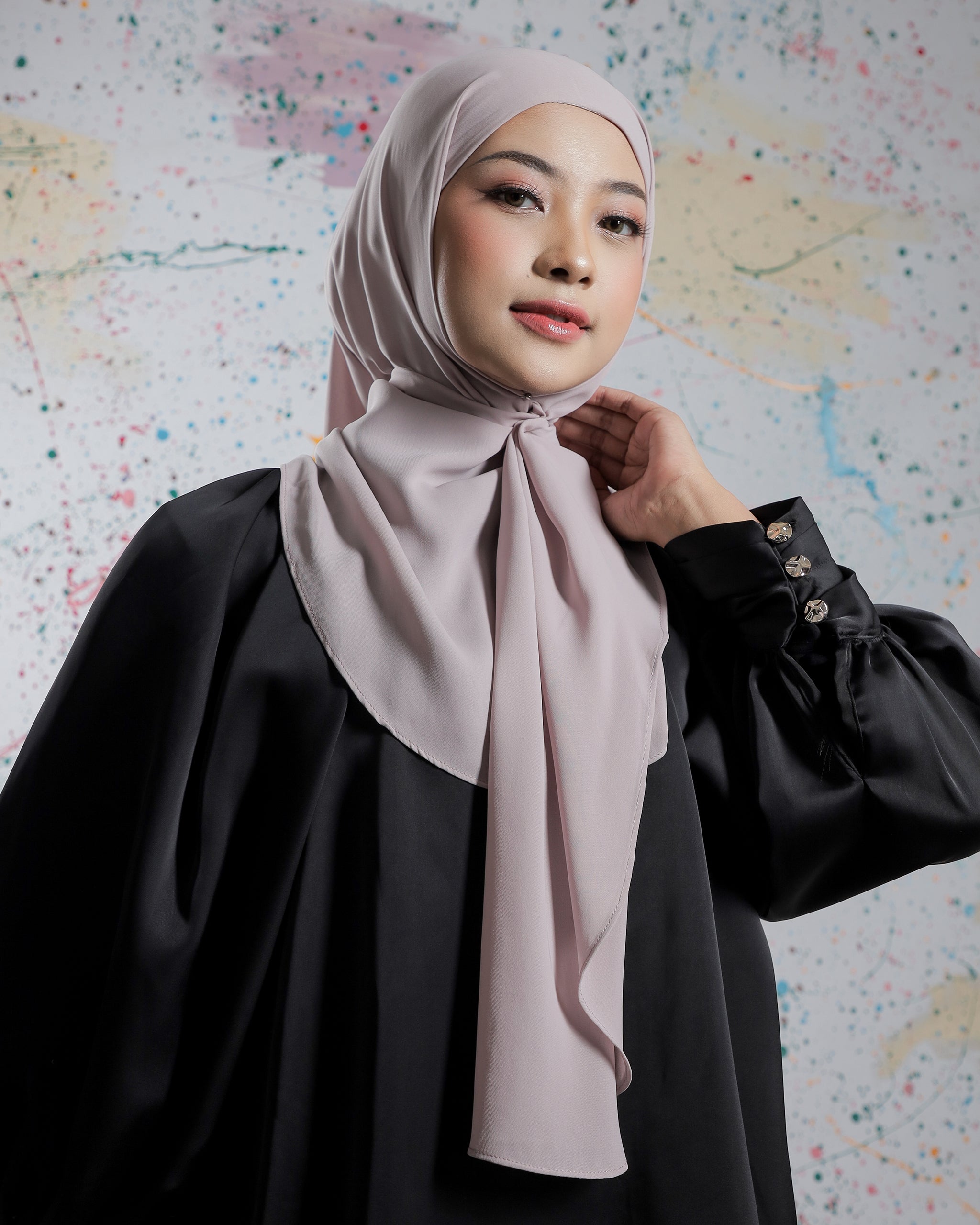 Inara Ezy in Smokey Taupe