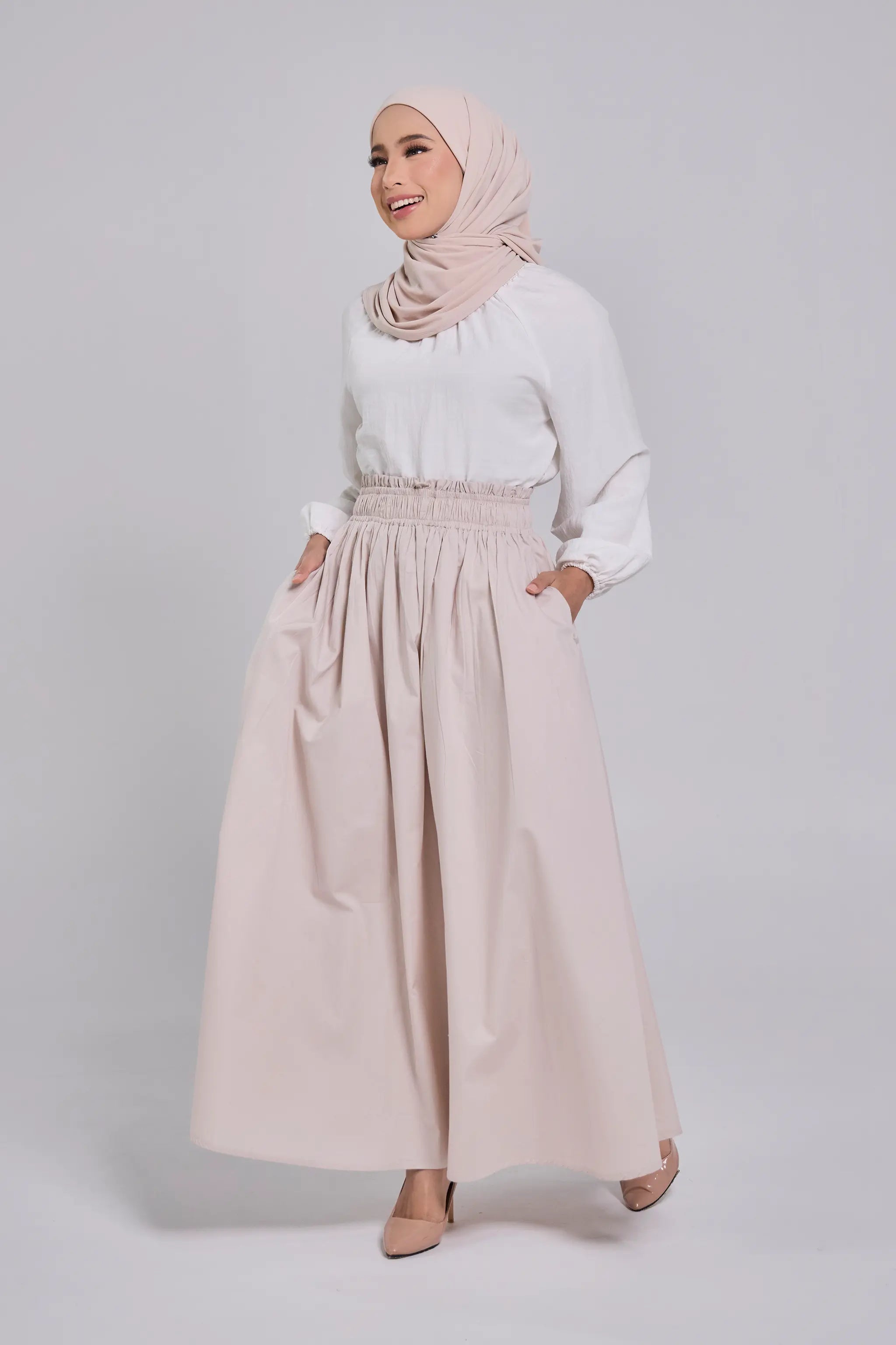 Lily Cotton Poplin Skirt in Beige