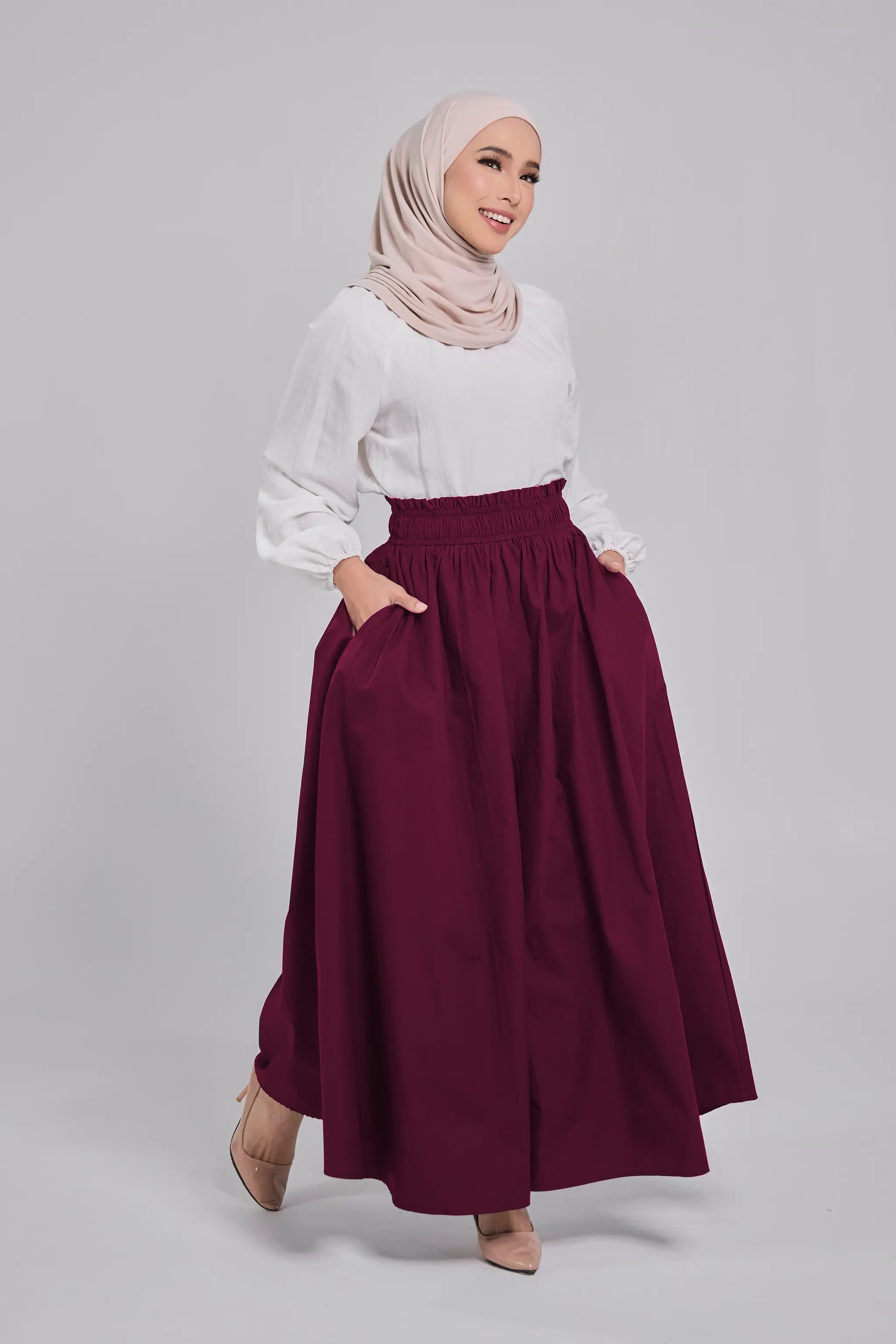 Lily Cotton Poplin Skirt in Maroon