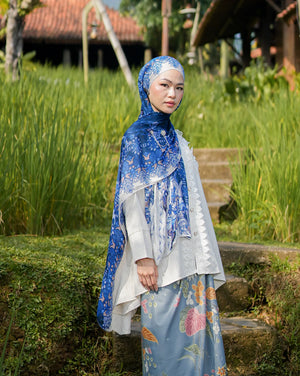 Warkah Kayangan in Satria