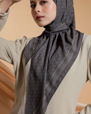 She Means Business - KPI | Printed Chiffon Tri-Ezy